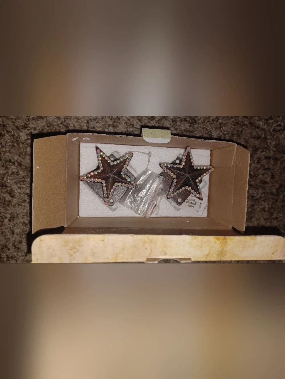 Decorative Brown Star Wall Hooks with Multicolor Accents